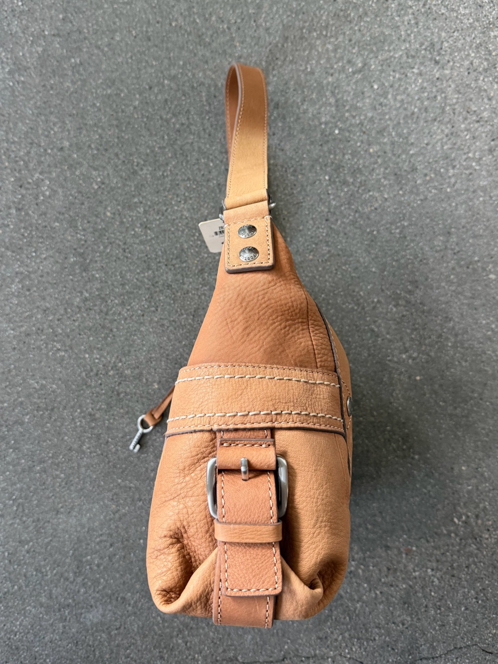 Fossil Tan Leather Shoulder Bag - Picture 3 of 11